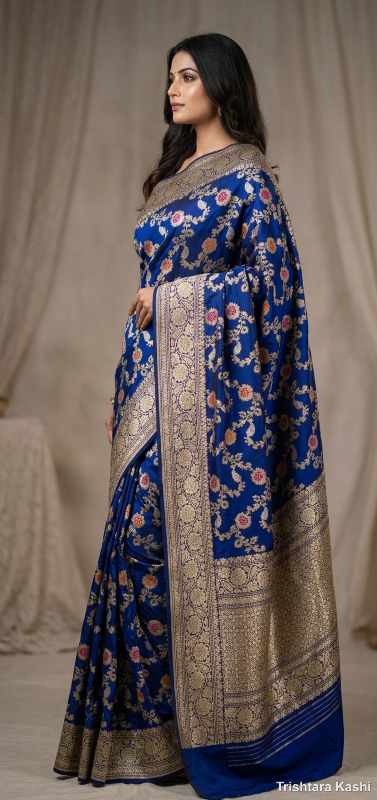 Trishtara-Kashi-8K-TryOn-3 (34).jpg