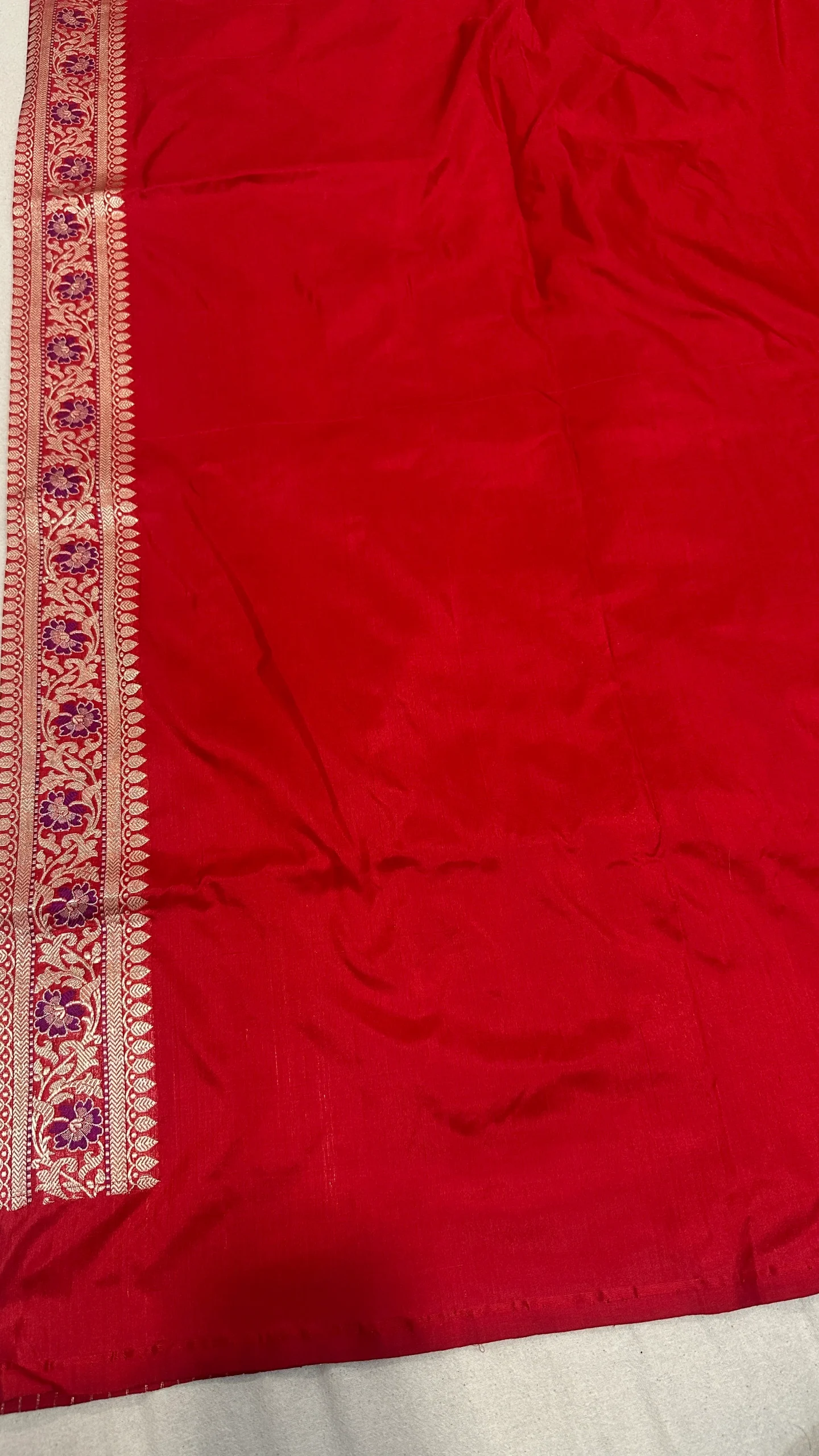 Vibrant Crimson Red Katan Silk Kadwa Meenakari Banarasi Saree with Antique Gold Zari - Image 9