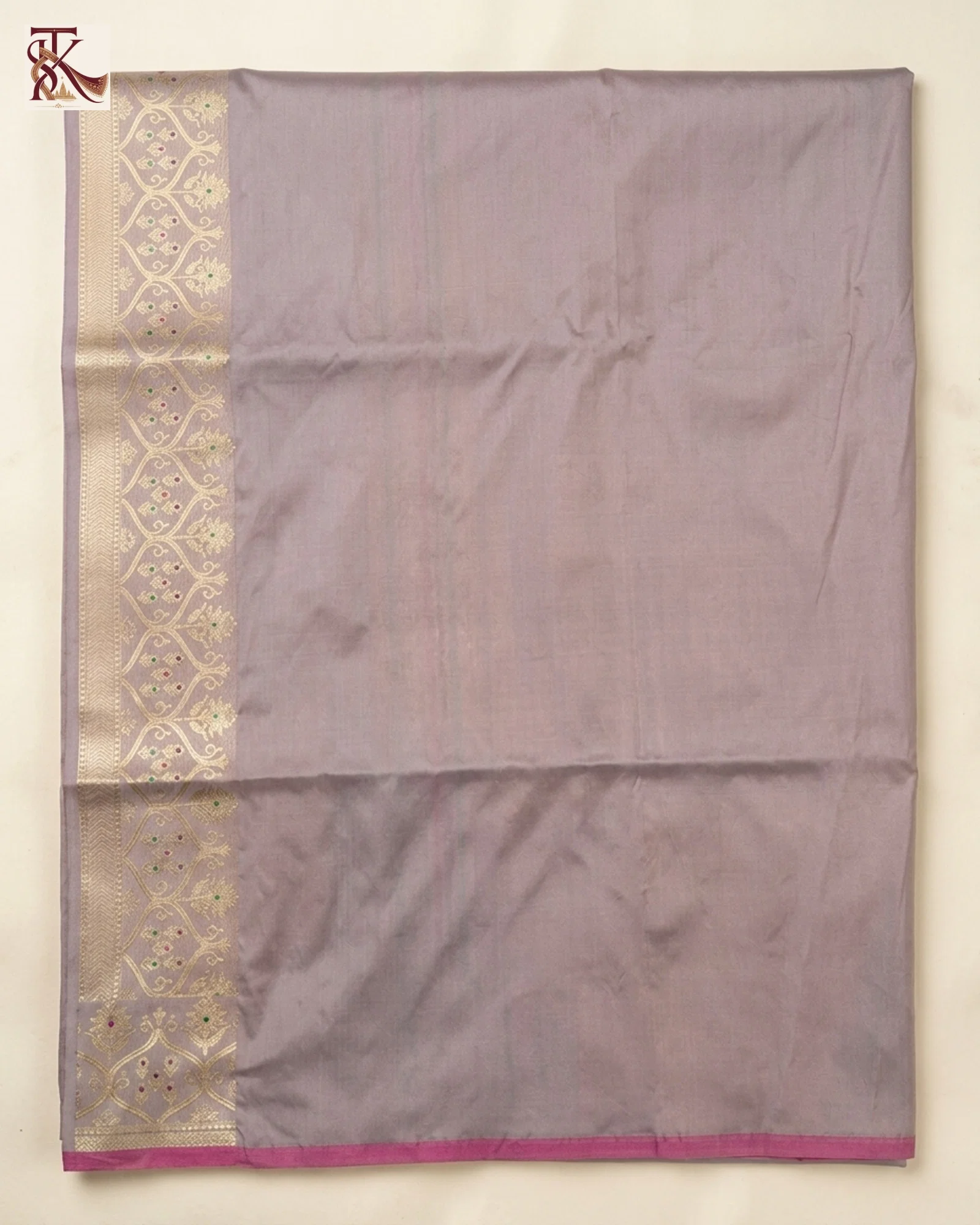 Blouse detail for Mauve Pure Katan Silk Kadwa Banarasi saree with gold-toned zari