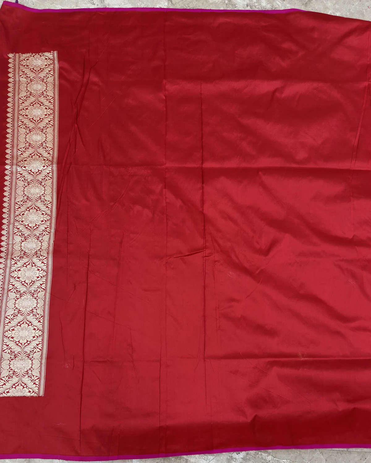 Crimson Red Kadwa Jangla Banarasi Saree, blouse fabric